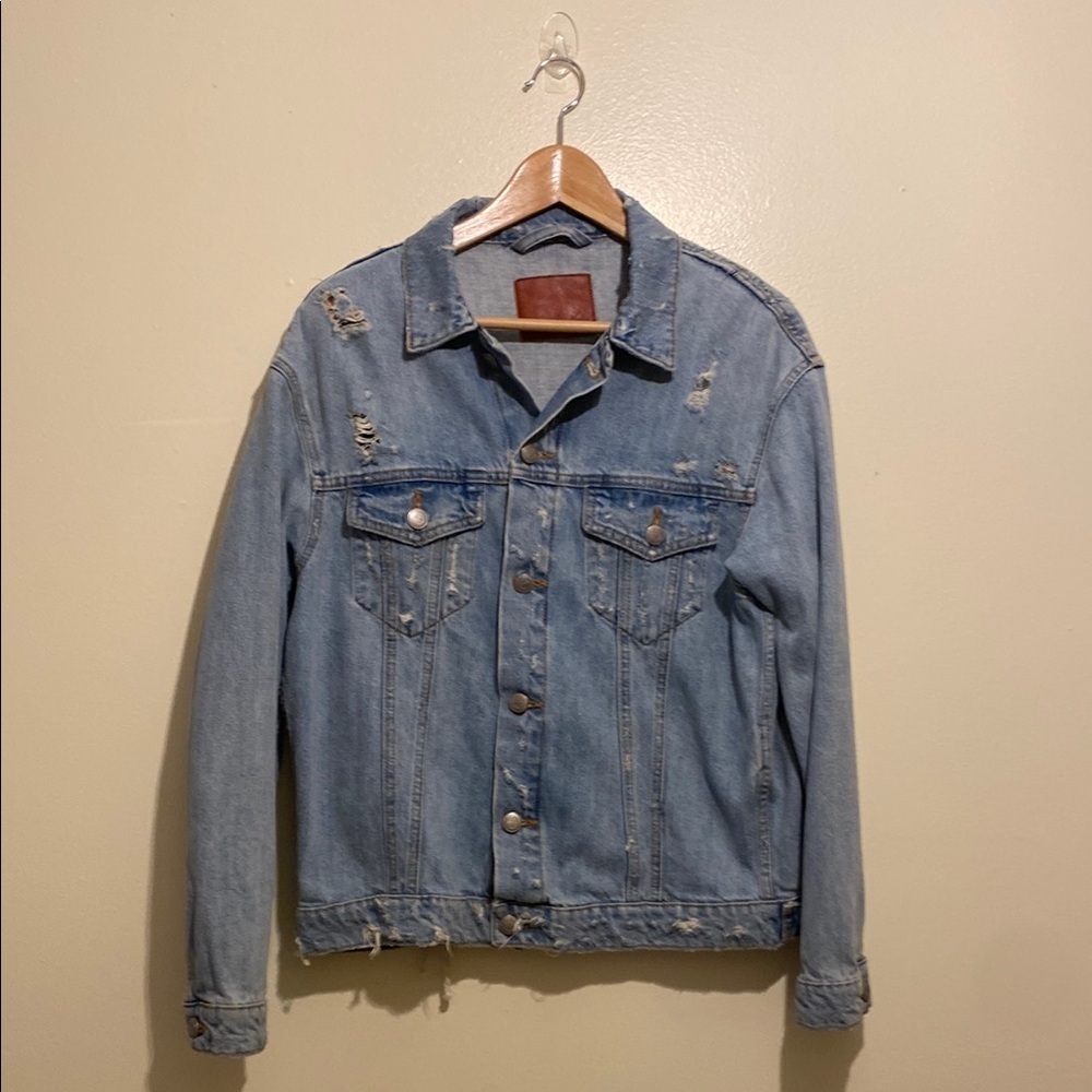 Zara Blue denim distressed Jacket. Size S. Style 8246/244/400